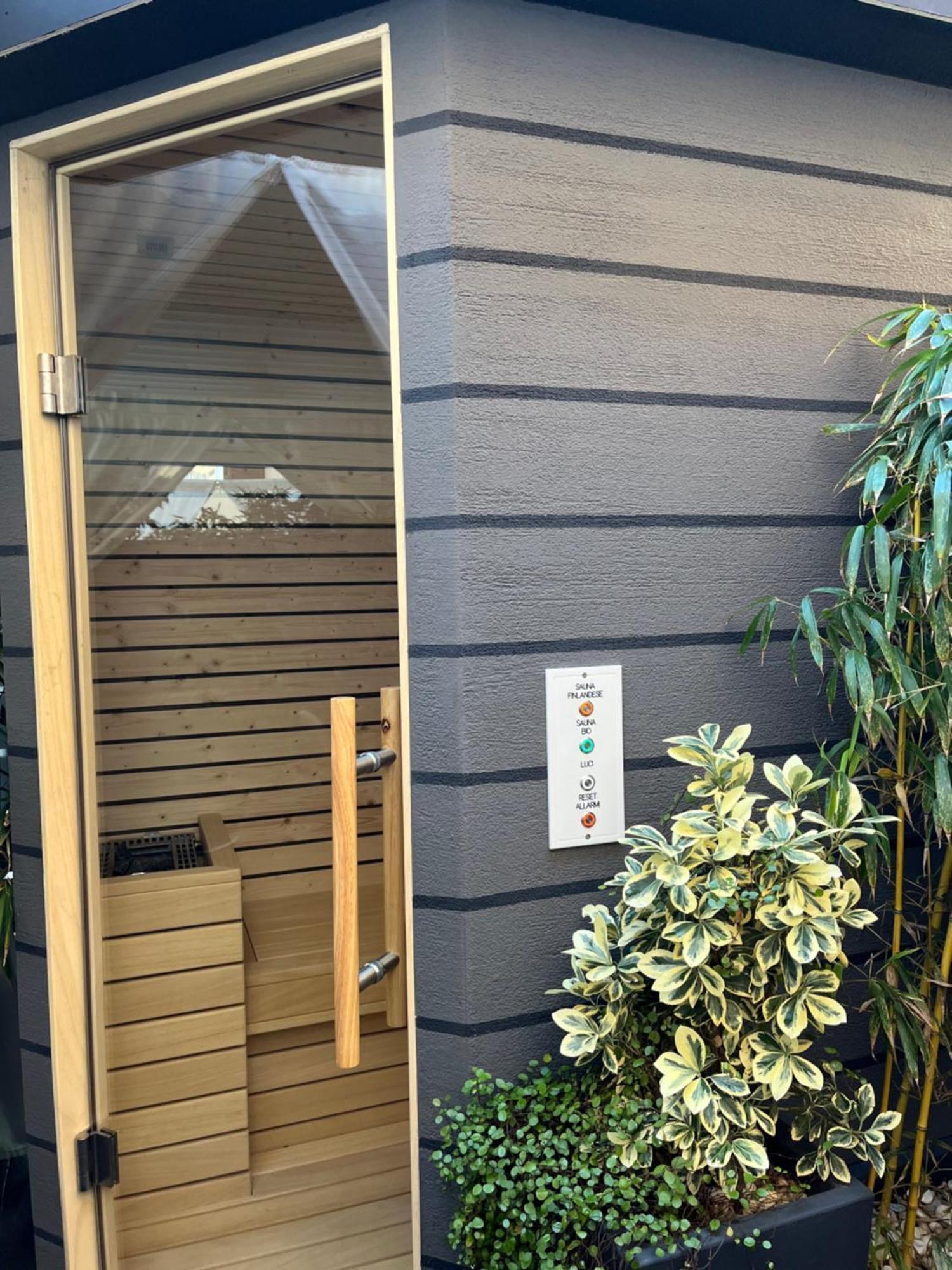 Sea Garden Apartments & Rooms กราโด ภายนอก รูปภาพ
